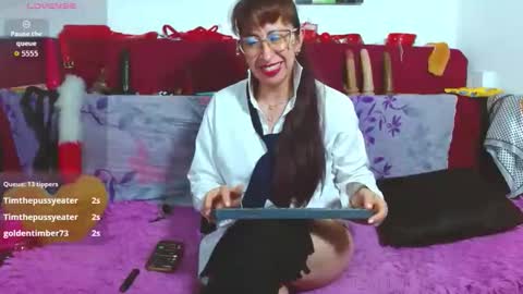 Snapshot of wiktoriabrown69 chatting on November 10, 2025, 11:37 pm VICTORIA online show from November 10, 2025, 11:37 pm