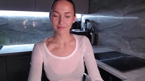 Snapshot of wild_becky chatting on October 27, 2025, 7:51 pm i need it so much 3  online show from October 27, 2025, 7:51 pm