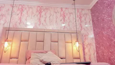 Snapshot of wild_firee_ chatting on December 21, 2025, 8:38 pm wild_firee_ online show from December 21, 2025, 8:38 pm