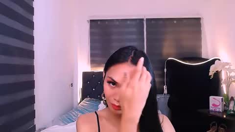 Snapshot of wild_lily30 chatting on February 5, 2025, 4:37 am wild lily30 online show from February 5, 2025, 4:37 am