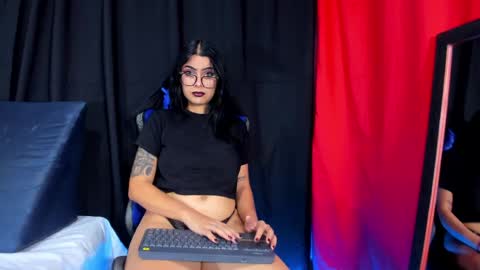 Snapshot of wild_lunaa chatting on April 16, 2026, 1:56 pm Call me Luna online show from April 16, 2026, 1:56 pm