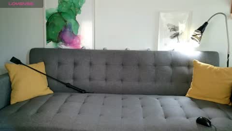 Snapshot of wild_peony chatting on June 21, 2026, 3:25 pm wild_peony online show from June 21, 2026, 3:25 pm