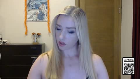 Alina online show from November 4, 2025, 2:49 pm