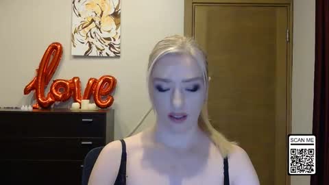 Snapshot of wild_silk_desire chatting on March 13, 2026, 4:46 pm Alina online show from March 13, 2026, 4:46 pm
