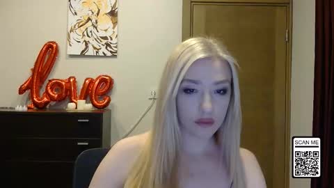 Snapshot of wild_silk_desire chatting on March 14, 2026, 4:56 pm Alina online show from March 14, 2026, 4:56 pm