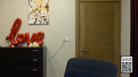Snapshot of wild_silk_desire chatting on March 16, 2026, 5:06 pm Alina online show from March 16, 2026, 5:06 pm