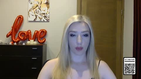 Snapshot of wild_silk_desire chatting on March 30, 2026, 5:36 pm Alina online show from March 30, 2026, 5:36 pm