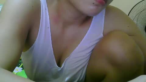 Snapshot of wildcamille chatting on January 25, 2025, 12:37 pm camille online show from January 25, 2025, 12:37 pm