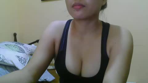 Snapshot of wildcamille chatting on March 12, 2025, 10:26 am camille online show from March 12, 2025, 10:26 am