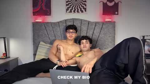 Snapshot of wilddesiree_ chatting on February 19, 2026, 2:18 am WildDesire online show from February 19, 2026, 2:18 am