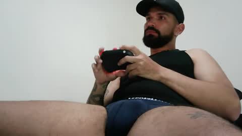 Snapshot of wilder_grey chatting on January 21, 2025, 8:54 pm Wilder Grey online show from January 21, 2025, 8:54 pm