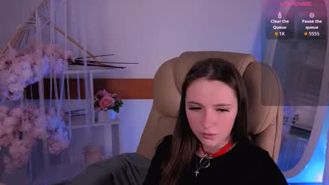 Kara online show from October 17, 2025, 6:27 am