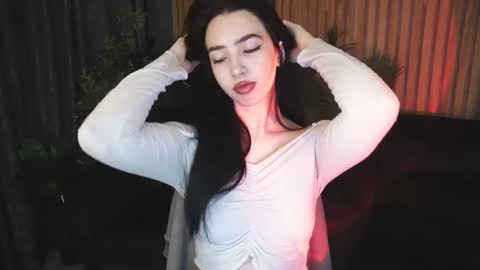 Alena online show from November 10, 2025, 6:45 am