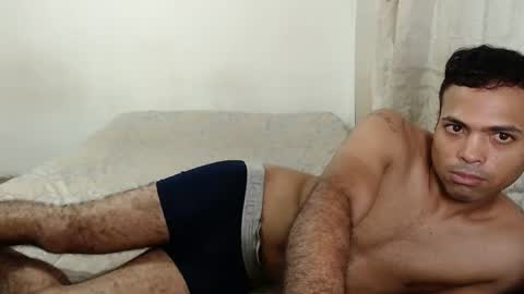 wildloverstv online show from September 19, 2025, 12:12 am