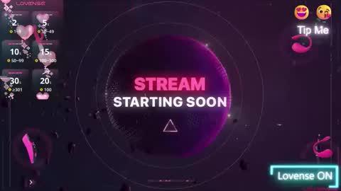 Snapshot of wildmaxine chatting on January 9, 2026, 6:38 am MAX online show from January 9, 2026, 6:38 am