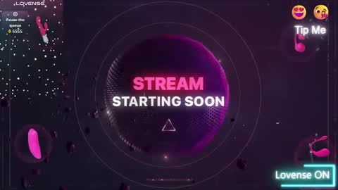 Snapshot of wildmaxine chatting on February 26, 2026, 9:08 am MAX online show from February 26, 2026, 9:08 am