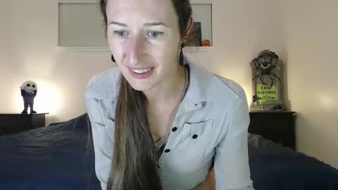 Snapshot of wildrose_l chatting on October 18, 2025, 2:03 am WildRose L - check my Pinned tweet if you dont see me online within 5 minutes after Ive sent email notifications online show from October 18, 2025, 2:03 am