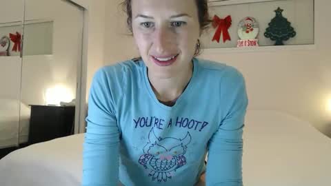 Snapshot of wildrose_l chatting on January 8, 2026, 2:36 am WildRose L - check my Pinned tweet if you dont see me online within 5 minutes after Ive sent email notifications online show from January 8, 2026, 2:36 am