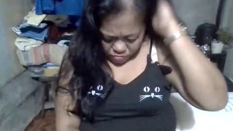 wildveron_205 online show from December 16, 2025, 7:30 pm