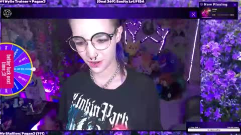 Snapshot of wildwylie chatting on May 7, 2026, 2:39 am Wylie Wanderlust online show from May 7, 2026, 2:39 am