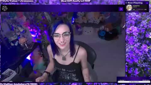 Snapshot of wildwylie chatting on May 9, 2026, 3:12 am Wylie Wanderlust online show from May 9, 2026, 3:12 am