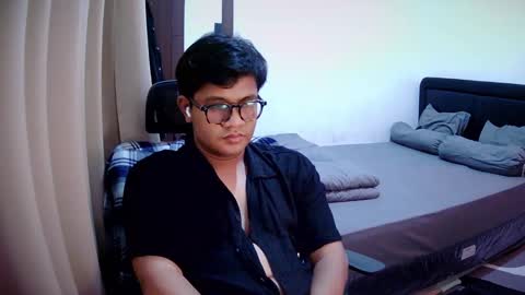 Snapshot of wildynight chatting on December 23, 2024, 3:01 pm Wildy online show from December 23, 2024, 3:01 pm