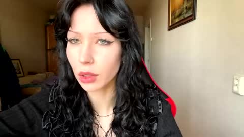 Snapshot of willettealfiero chatting on May 7, 2026, 5:35 am Sophia online show from May 7, 2026, 5:35 am