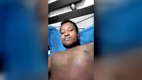 Snapshot of william_bennett chatting on July 8, 2026, 12:37 am william_bennett online show from July 8, 2026, 12:37 am