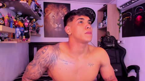 Snapshot of william_dracko9 chatting on December 11, 2024, 5:21 am Dracko online show from December 11, 2024, 5:21 am