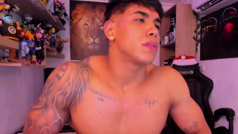 Snapshot of william_dracko9 chatting on December 18, 2024, 9:47 am Dracko online show from December 18, 2024, 9:47 am