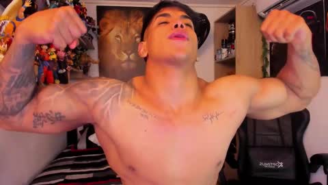 Snapshot of william_dracko9 chatting on February 20, 2026, 6:19 am Dracko online show from February 20, 2026, 6:19 am