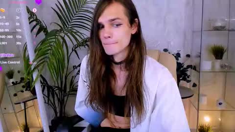 Snapshot of william_snake chatting on January 14, 2026, 9:42 pm Will online show from January 14, 2026, 9:42 pm