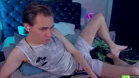 William online show from November 27, 2025, 4:25 am