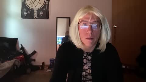 Ville Lohner online show from November 7, 2025, 6:30 pm