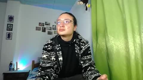 Snapshot of willmonkey chatting on November 2, 2025, 2:03 am willmonkey online show from November 2, 2025, 2:03 am