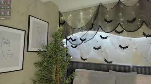 Snapshot of willow_hendrix chatting on October 23, 2025, 12:37 pm Ms Willow online show from October 23, 2025, 12:37 pm