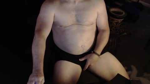 Snapshot of willwill2222 chatting on July 17, 2026, 1:23 am John online show from July 17, 2026, 1:23 am