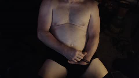Snapshot of willwill2222 chatting on July 31, 2026, 1:27 am John online show from July 31, 2026, 1:27 am