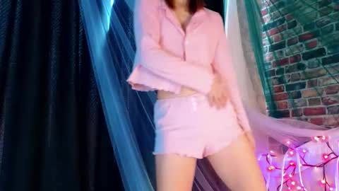 Vicki3 online show from March 11, 2026, 7:14 am