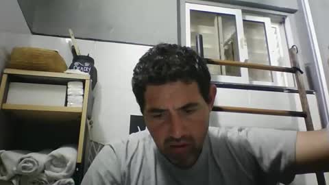 Snapshot of windowpane5 chatting on May 18, 2026, 6:25 pm windowpane online show from May 18, 2026, 6:25 pm