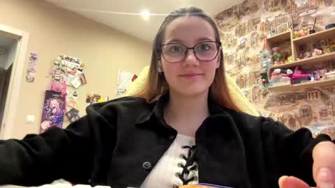 Snapshot of winifredfeuerstein chatting on May 11, 2026, 4:48 pm Alya online show from May 11, 2026, 4:48 pm
