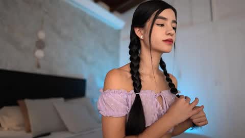 Snapshot of winonaa__ chatting on March 21, 2026, 7:17 pm Win online show from March 21, 2026, 7:17 pm