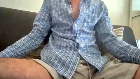 Snapshot of winston1414 chatting on June 9, 2026, 4:07 pm JanCloud online show from June 9, 2026, 4:07 pm