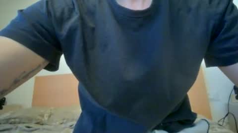 Snapshot of winston1414 chatting on July 4, 2026, 1:06 pm JanCloud online show from July 4, 2026, 1:06 pm