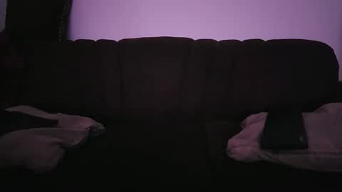 winter117 online show from April 16, 2026, 11:51 pm