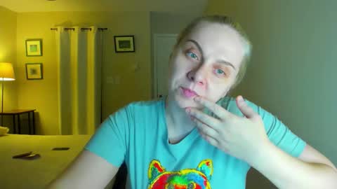 Snapshot of winter_miracle chatting on February 17, 2026, 4:20 am Winter Miracle online show from February 17, 2026, 4:20 am