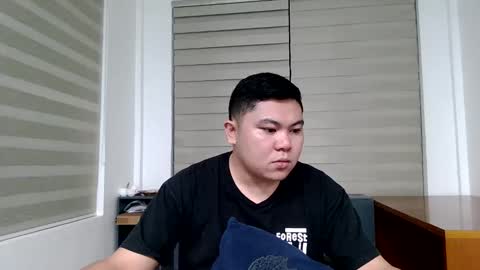Snapshot of winter_snowxx chatting on February 5, 2025, 2:16 pm Mel online show from February 5, 2025, 2:16 pm