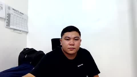 Snapshot of winter_snowxx chatting on February 6, 2025, 10:48 am Mel online show from February 6, 2025, 10:48 am