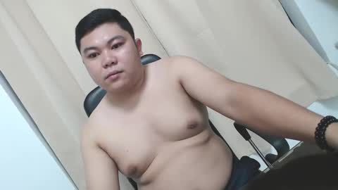 Snapshot of winter_snowxx chatting on February 13, 2025, 8:55 pm Mel online show from February 13, 2025, 8:55 pm