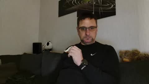 Snapshot of wirzwei8883 chatting on November 4, 2025, 8:19 pm Dirty online show from November 4, 2025, 8:19 pm